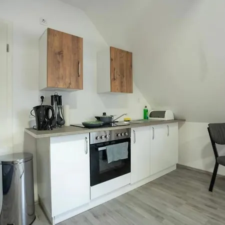 Livemore24 - 5 In 24-7 Check-in * Herten (North Rhine-Westphalia)