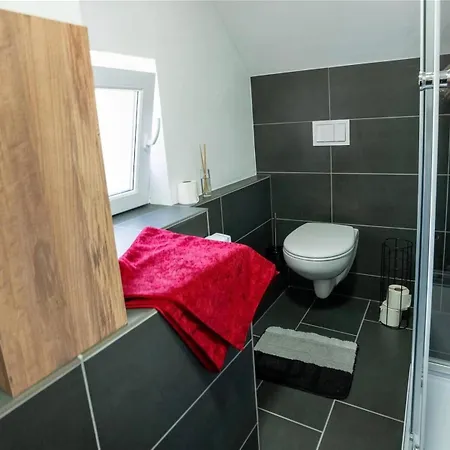 Livemore24 - 5 In 24-7 Check-in Apartament