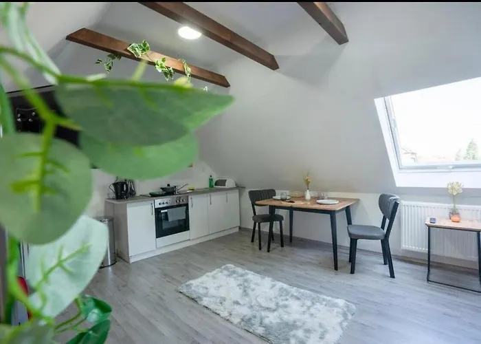 Livemore24 - 5 In West 24-7 Check-in Apartman Herten